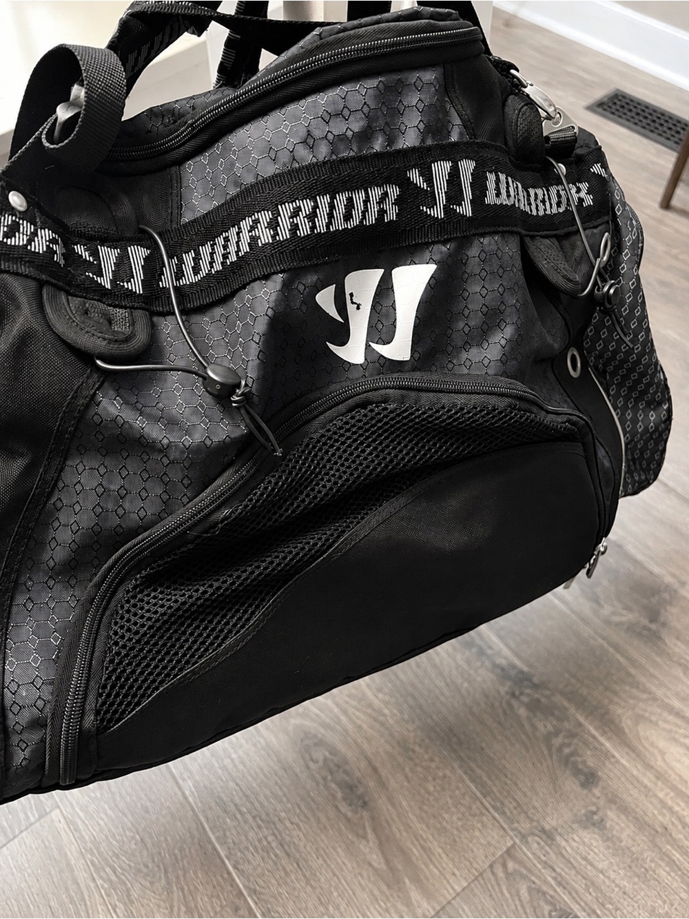 Warrior Black Gray Sports Gear Duffel Bag Multi Pocket Athletic Travel Bag - Picture 6 of 7